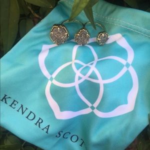 Kendra Scott 3 Stone Ring